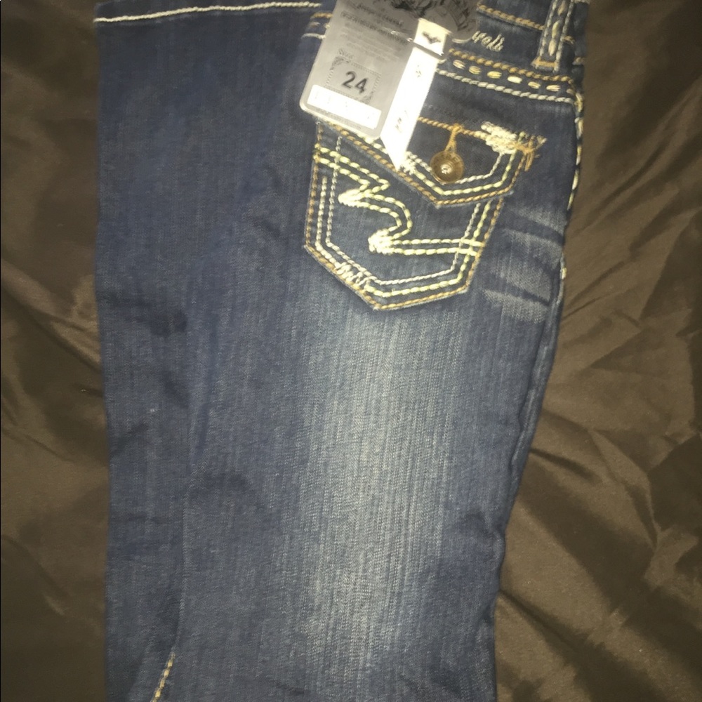 NWT, Carreli Jeans Canada Womens.